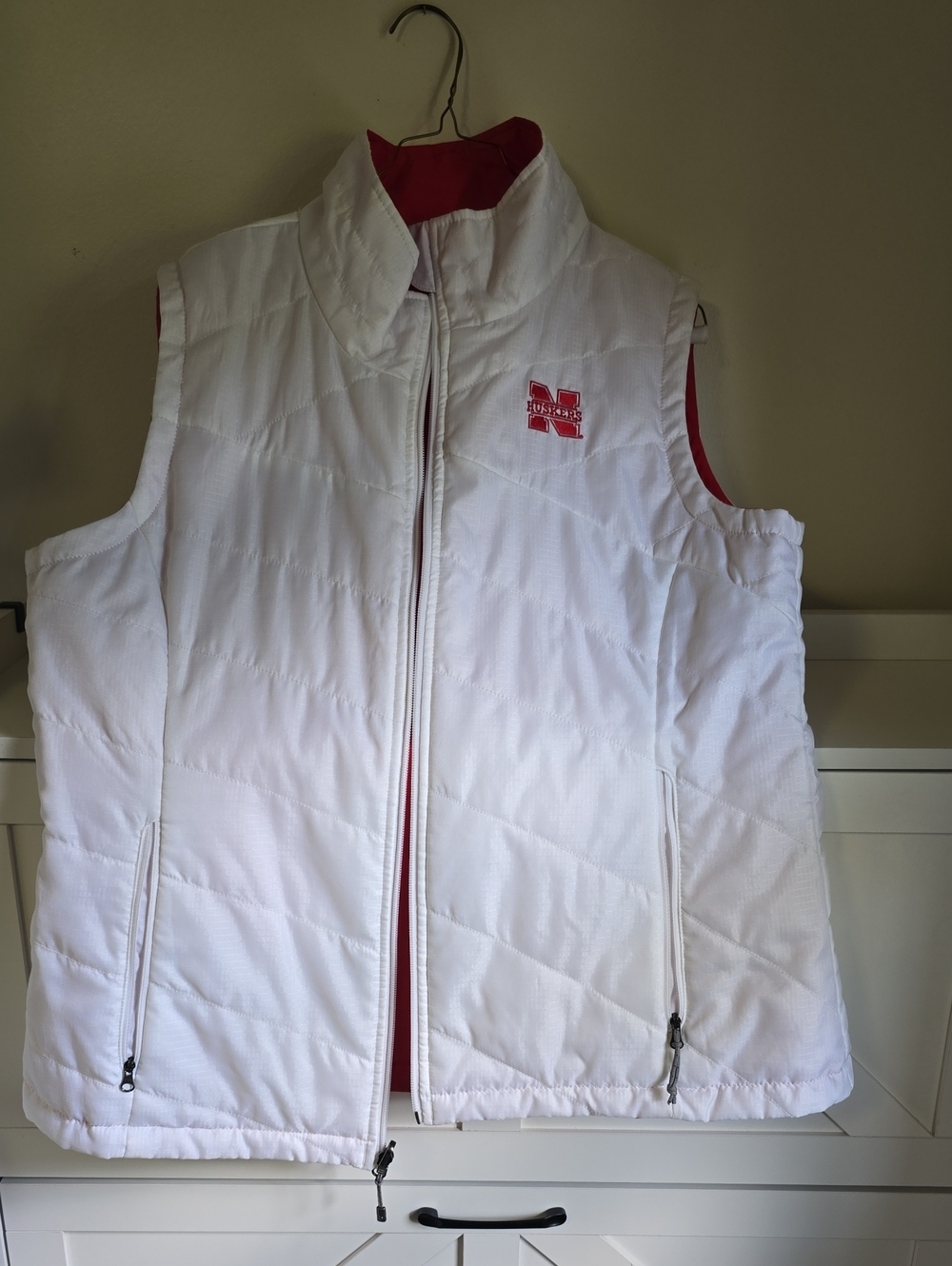 Columbia EUC Nebraska Huskers Womens Reversible White and Red Vest Size XL
